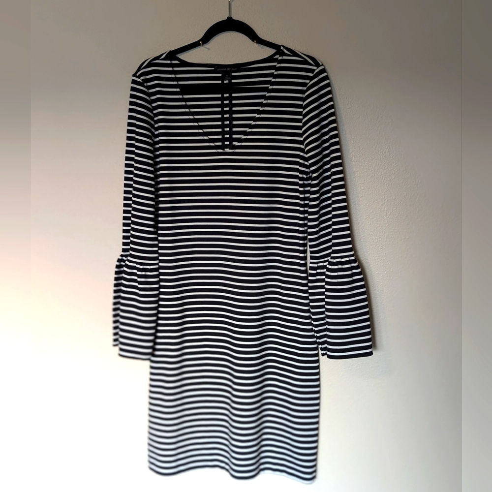 NWOT Banana Republic Black and White Striped Dress Size M